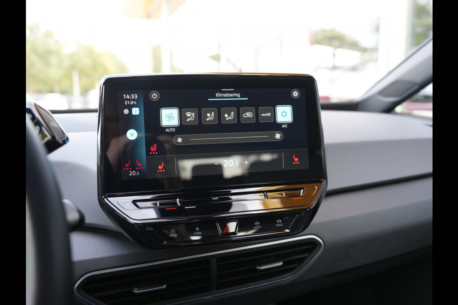 Volkswagen ID.3 Life 58 kWh | Cruise control adaptief met stop&go | Apple Carplay/Android Auto | Stoel&Stuur Verwarmd |