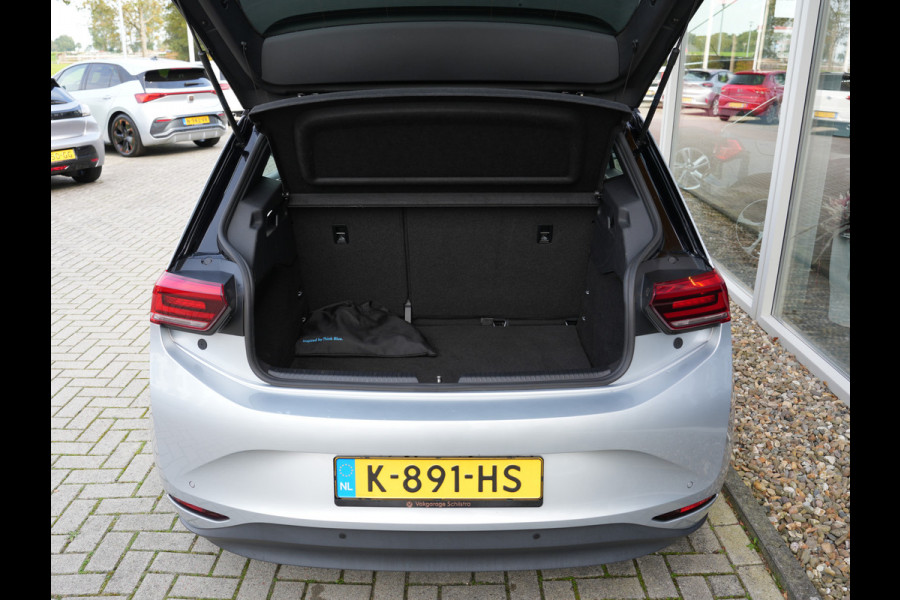 Volkswagen ID.3 Life 58 kWh | Cruise control adaptief met stop&go | Apple Carplay/Android Auto | Stoel&Stuur Verwarmd |