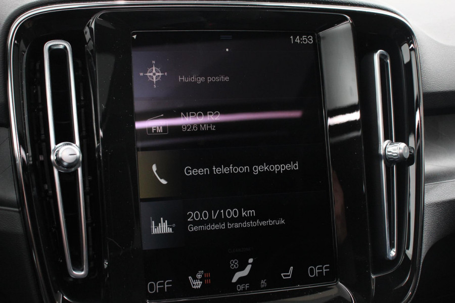 Volvo XC40 1.5 T5 Plug-in hybrid Ultimate Dark Electrische Glazen Panorama dak Navigatie Dab Led Adaptieve Cruise Control Camera Parkeer sensoren Lichtmetalen velgen