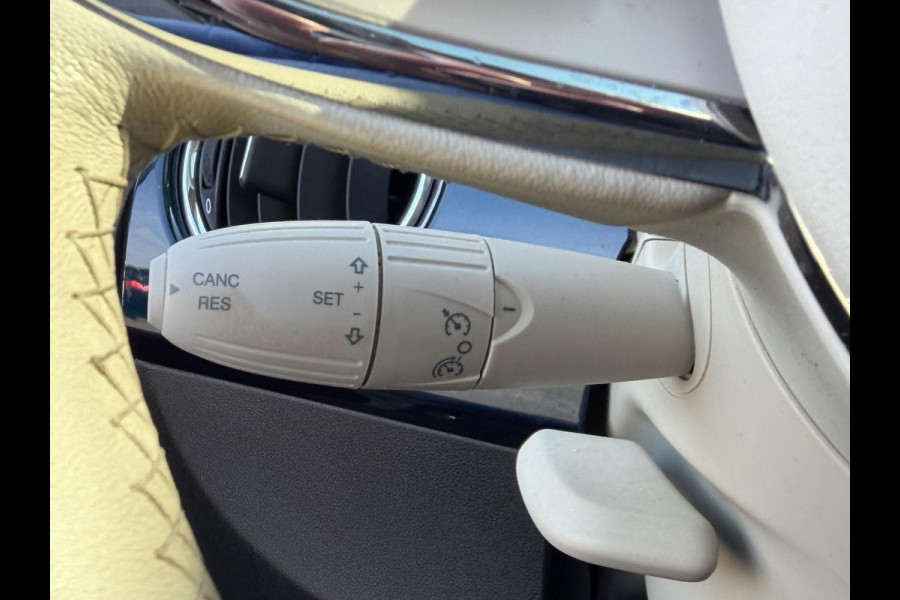 Fiat 500 1.2 Lounge | Panoramadak | Navigatie | Parkeersensoren | DAB | Lichtmetalen Velgen |