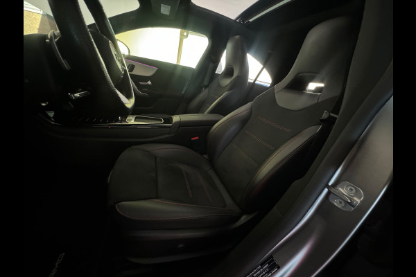 Mercedes-Benz CLA-Klasse 250 e AMG Pano|Memory|Sfeer|Keyless