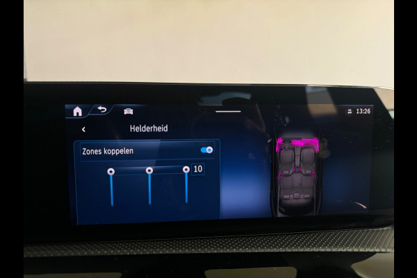 Mercedes-Benz CLA-Klasse 250 e AMG Pano|Memory|Sfeer|Keyless