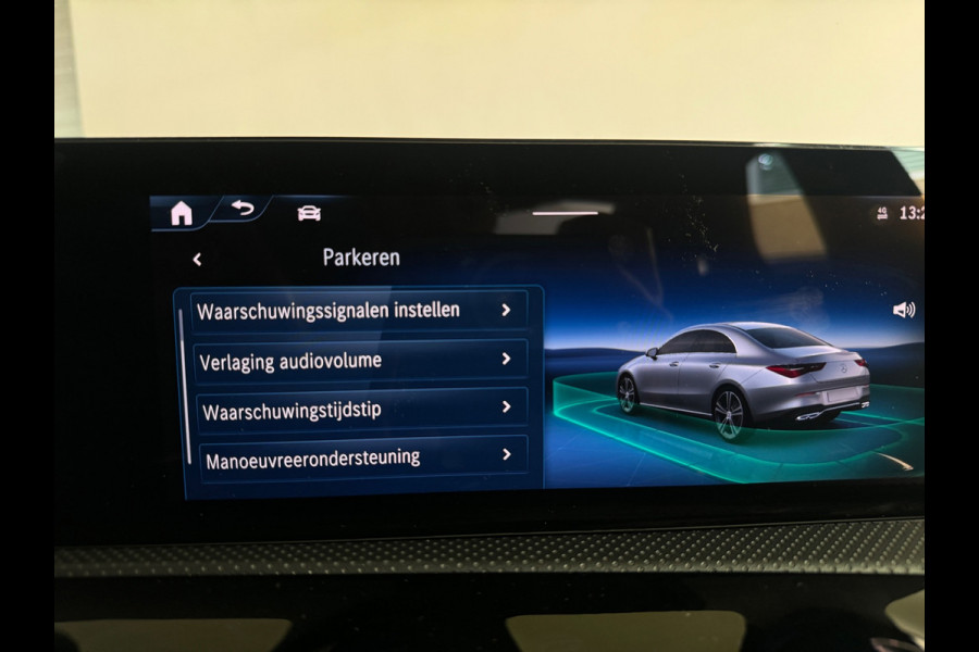 Mercedes-Benz CLA-Klasse 250 e AMG Pano|Memory|Sfeer|Keyless