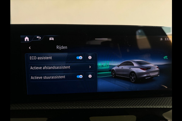 Mercedes-Benz CLA-Klasse 250 e AMG Pano|Memory|Sfeer|Keyless