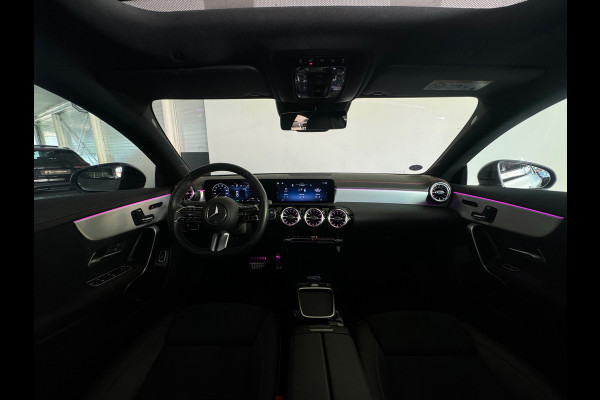 Mercedes-Benz CLA-Klasse 250 e AMG Pano|Memory|Sfeer|Keyless