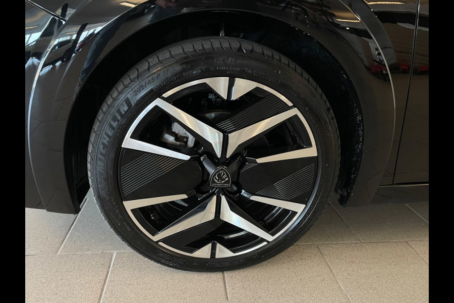 Peugeot 208 1.2 Hybrid 145 e-DCS6 GT AUTOMAAT AIRCO NAVI CRUISE CAMERA BLUETOOTH CENT VERG VELGEN PRIVACYGLAS NETTE AUTO