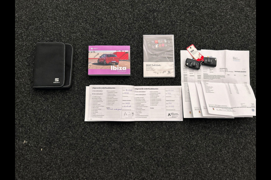 Seat Ibiza 1.0 TSI Style Business Intense | Trekhaak | Carplay | Cruise/Control | Climate/Control | Stoelverwarming |