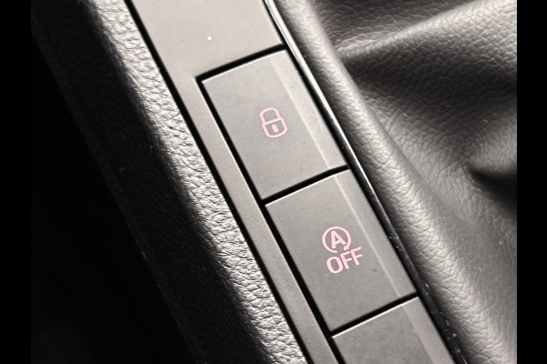 Seat Ibiza 1.0 TSI Style Business Intense | Trekhaak | Carplay | Cruise/Control | Climate/Control | Stoelverwarming |