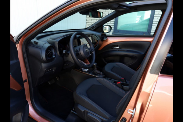 Toyota Aygo X Hybrid 115 envy | Lounge Pack | Vouwdak | JBL