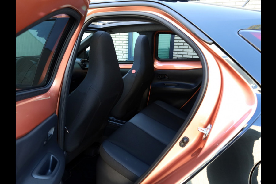 Toyota Aygo X Hybrid 115 envy | Lounge Pack | Vouwdak | JBL