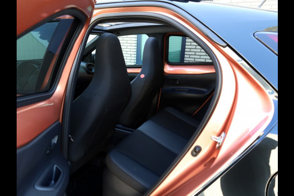 Toyota Aygo X Hybrid 115 envy | Lounge Pack | Vouwdak | JBL