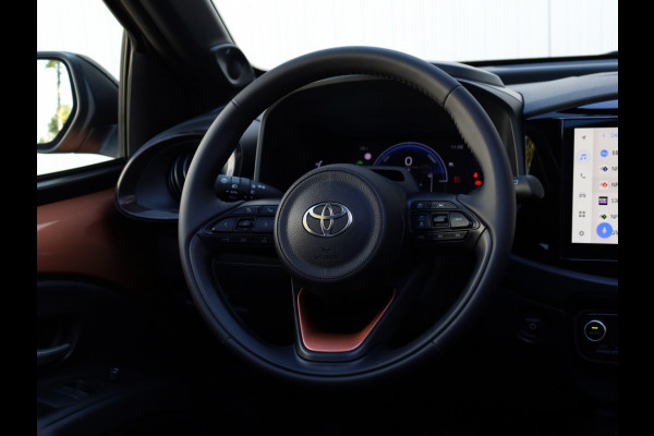 Toyota Aygo X Hybrid 115 envy | Lounge Pack | Vouwdak | JBL