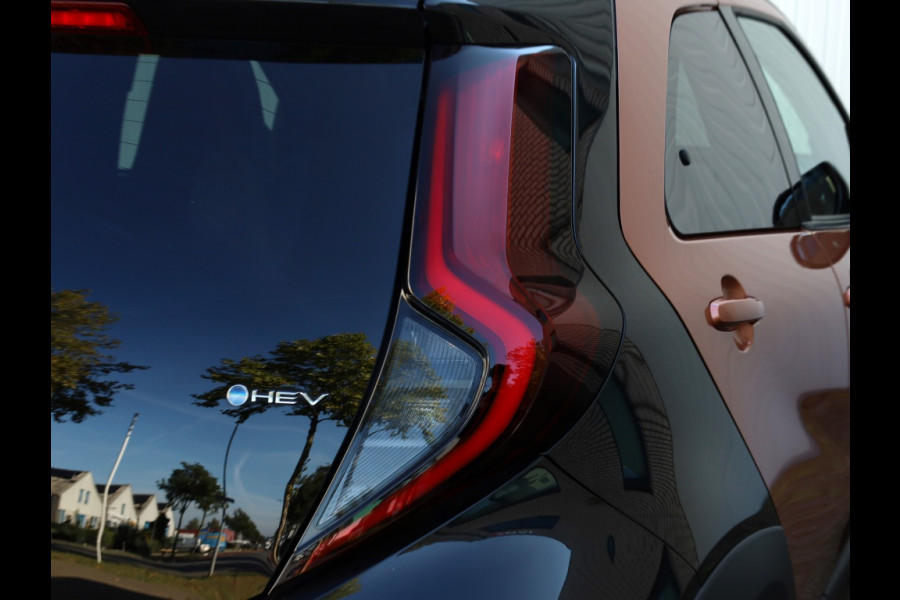 Toyota Aygo X Hybrid 115 envy | Lounge Pack | Vouwdak | JBL