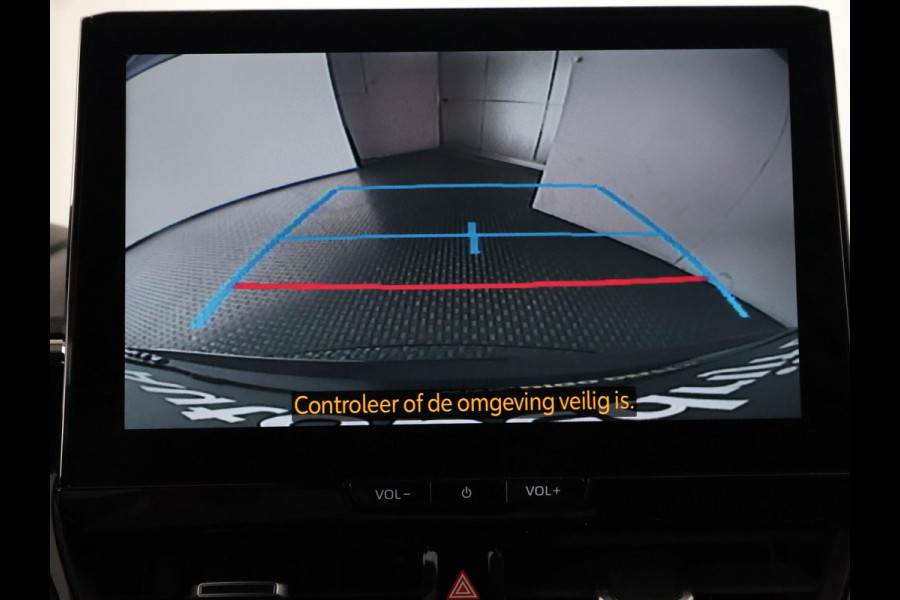 Toyota Corolla Touring Sports Hybrid 140 Business Luxury | Stoelverwarming | Apple Carplay & AndoidAUTO | Camera | Privacy Glass |
