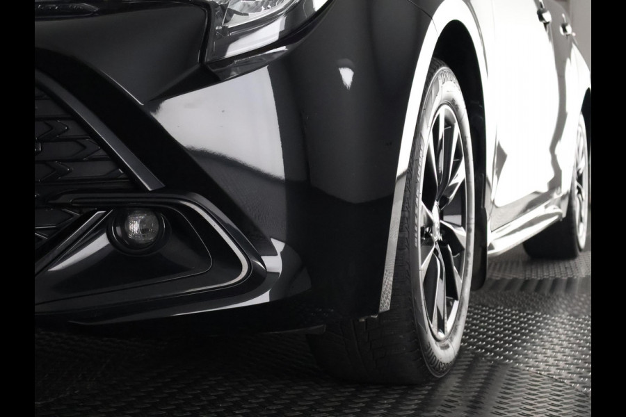 Toyota Corolla Touring Sports Hybrid 140 Business Luxury | Stoelverwarming | Apple Carplay & AndoidAUTO | Camera | Privacy Glass |