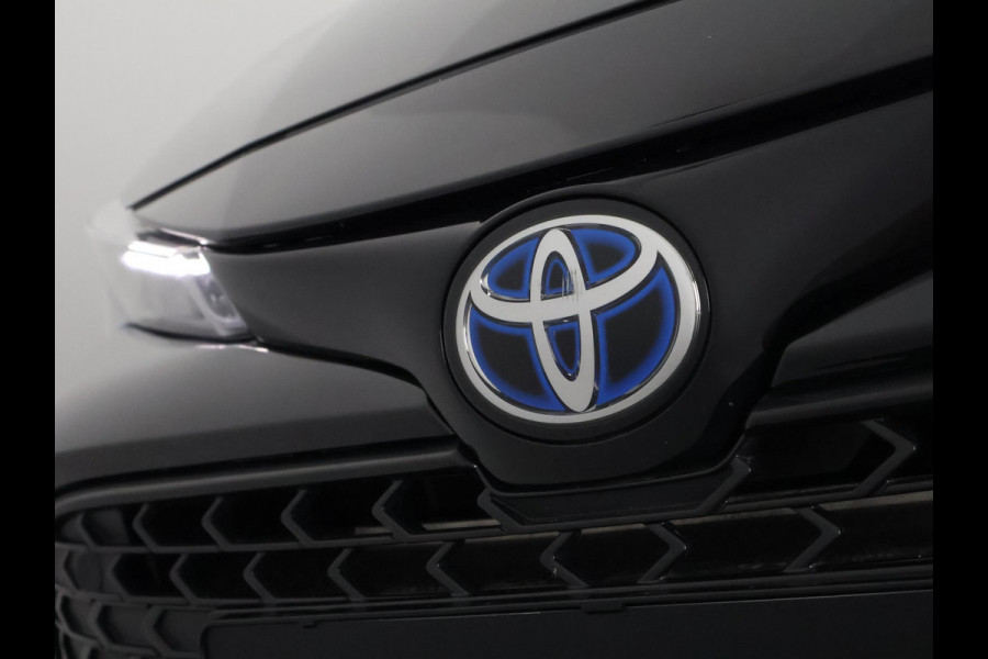 Toyota Corolla Touring Sports Hybrid 140 Business Luxury | Stoelverwarming | Apple Carplay & AndoidAUTO | Camera | Privacy Glass |