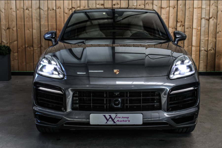 Porsche Cayenne Coupé 3.0 E-Hybrid *Pano*Sport Design*Sportuitlaat*Soft-Close*Sportstoelen*