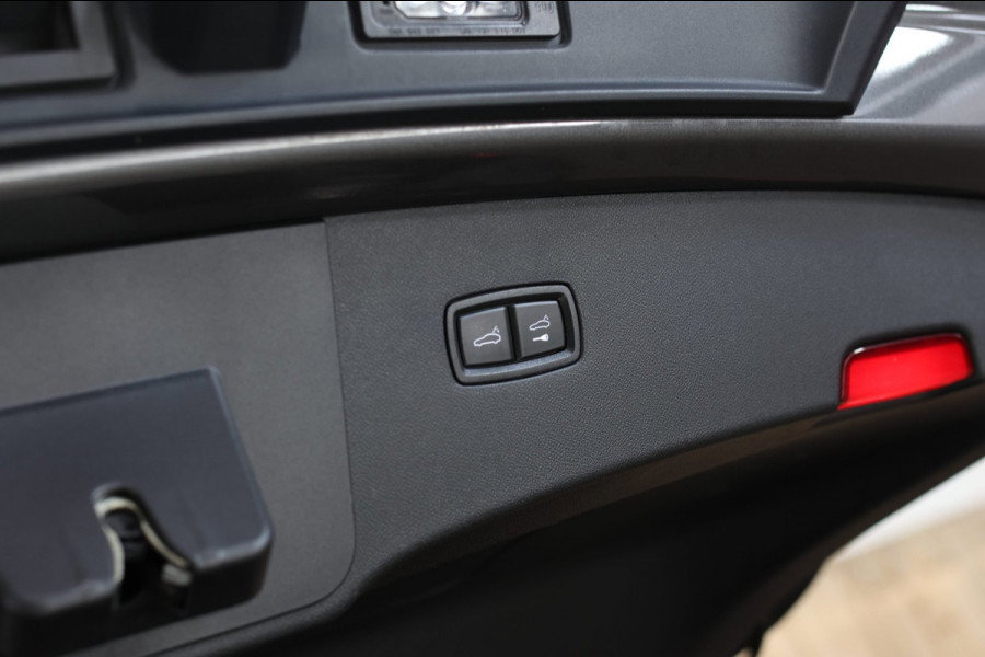 Porsche Cayenne Coupé 3.0 E-Hybrid *Pano*Sport Design*Sportuitlaat*Soft-Close*Sportstoelen*