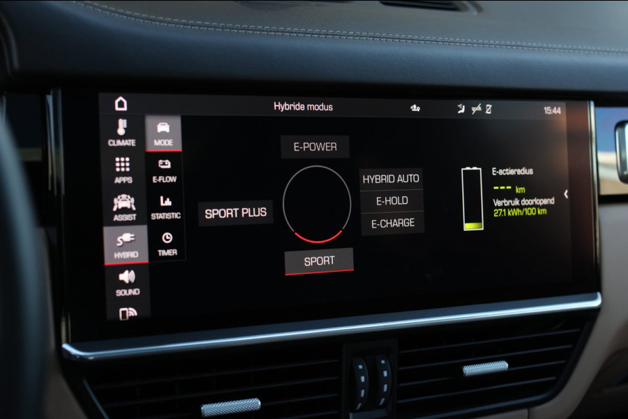 Porsche Cayenne Coupé 3.0 E-Hybrid *Pano*Sport Design*Sportuitlaat*Soft-Close*Sportstoelen*