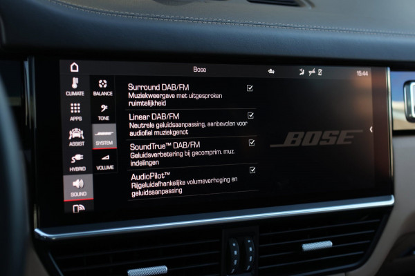 Porsche Cayenne Coupé 3.0 E-Hybrid *Pano*Sport Design*Sportuitlaat*Soft-Close*Sportstoelen*