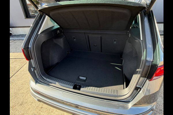 Seat Ateca 1.5 TSI FR 150 pk DSG Bus. Int / volle uitvoering o.a. Trekhaak, carplay, navi, DAB+