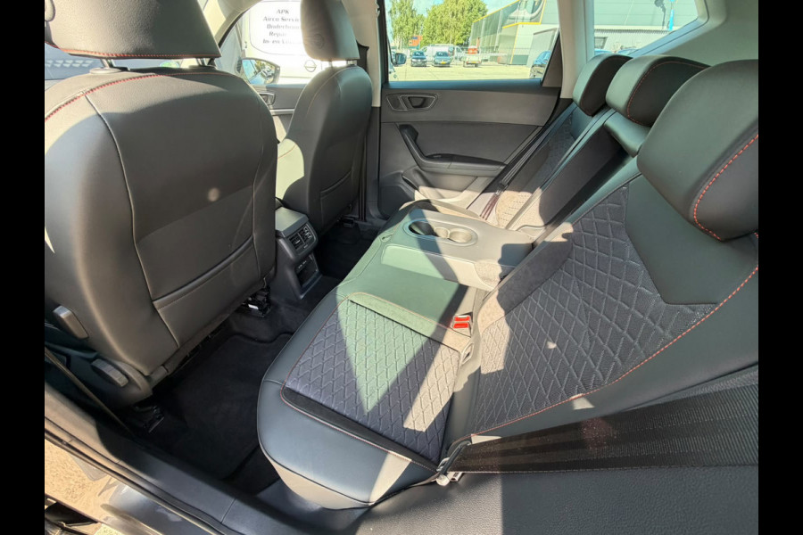 Seat Ateca 1.5 TSI FR 150 pk DSG Bus. Int / volle uitvoering o.a. Trekhaak, carplay, navi, DAB+