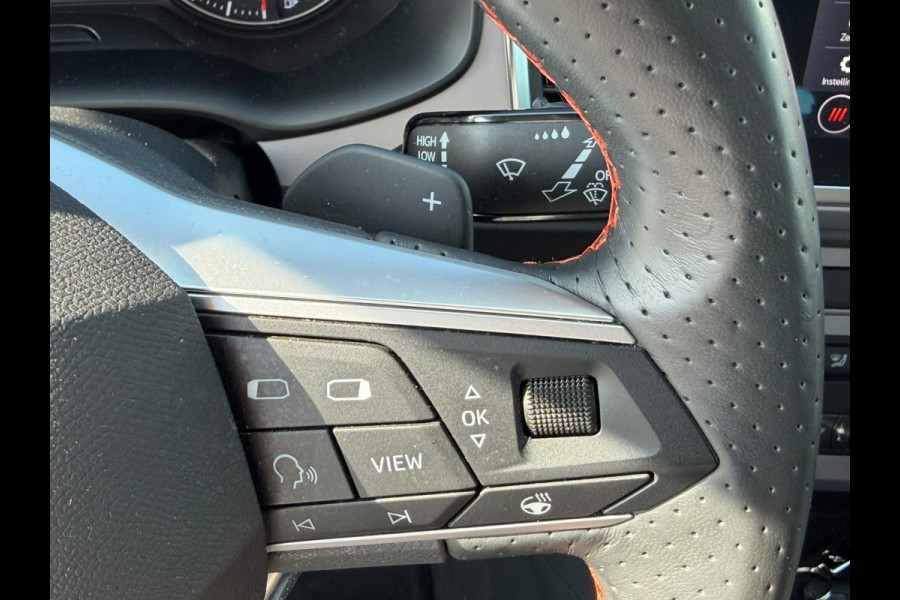 Seat Ateca 1.5 TSI FR 150 pk DSG Bus. Int / volle uitvoering o.a. Trekhaak, carplay, navi, DAB+