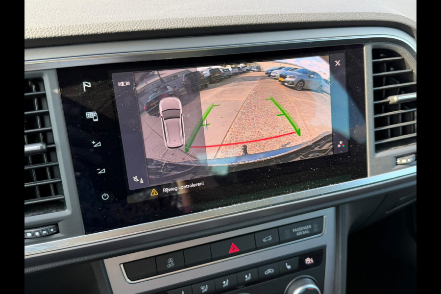 Seat Ateca 1.5 TSI FR 150 pk DSG Bus. Int / volle uitvoering o.a. Trekhaak, carplay, navi, DAB+