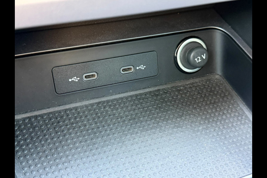 Seat Ateca 1.5 TSI FR 150 pk DSG Bus. Int / volle uitvoering o.a. Trekhaak, carplay, navi, DAB+