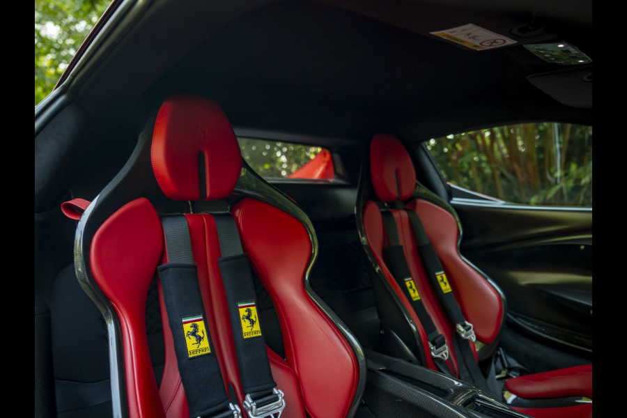 Ferrari 296 GTB 3.0 V6 Assetto Fiorano | Carbon velgen