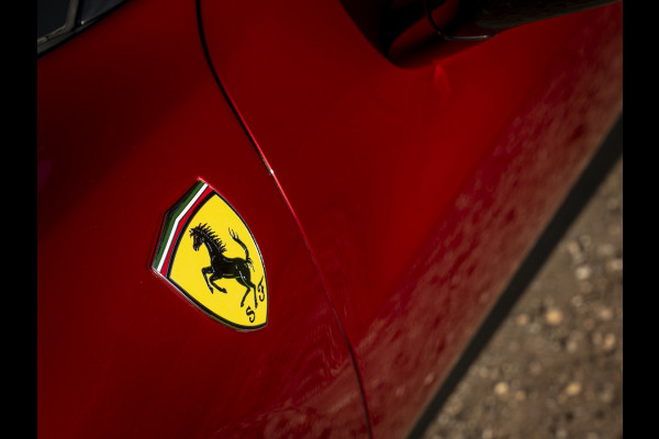 Ferrari 296 GTB 3.0 V6 Assetto Fiorano | Carbon velgen