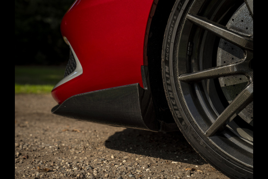 Ferrari 296 GTB 3.0 V6 Assetto Fiorano | Carbon velgen