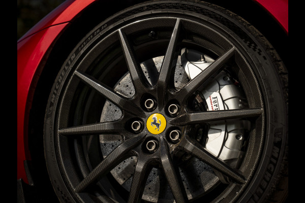 Ferrari 296 GTB 3.0 V6 Assetto Fiorano | Carbon velgen