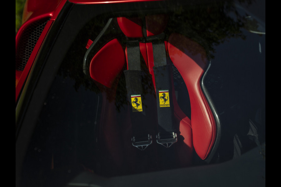 Ferrari 296 GTB 3.0 V6 Assetto Fiorano | Carbon velgen