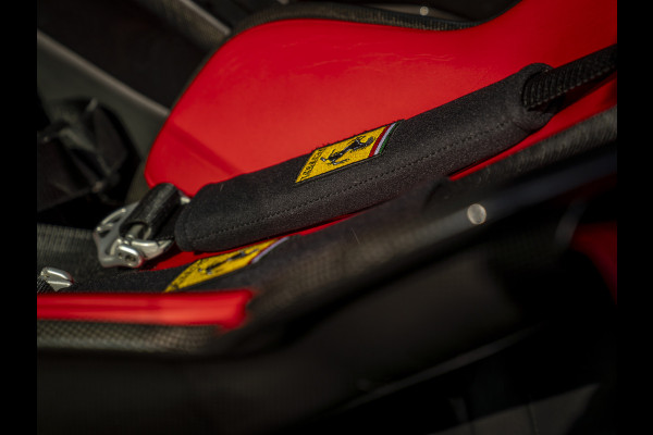 Ferrari 296 GTB 3.0 V6 Assetto Fiorano | Carbon velgen