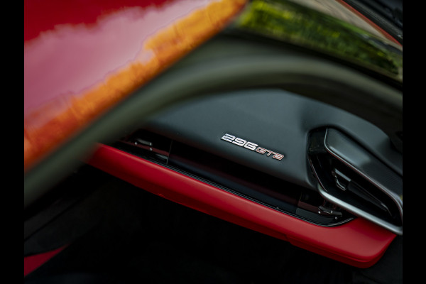 Ferrari 296 GTB 3.0 V6 Assetto Fiorano | Carbon velgen