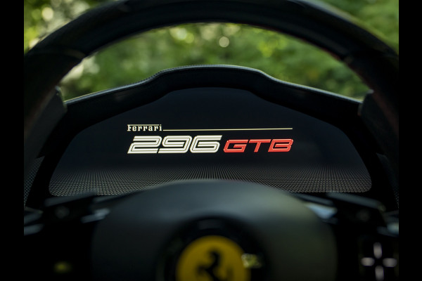 Ferrari 296 GTB 3.0 V6 Assetto Fiorano | Carbon velgen
