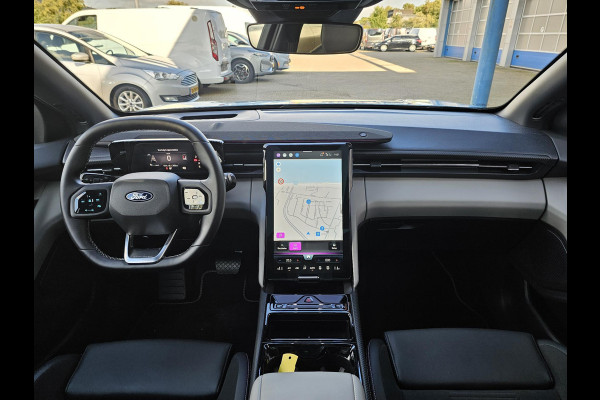 Ford Explorer Premium Extended Range RWD 77 kWh 286pk | Driver Assistance Pack | Panoramadak | Warmtepomp | AGR Stoelen | 21 inch Lichtmetaal