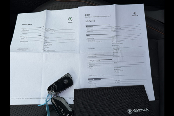 Škoda ENYAQ iV BWJ 2021 | 60 SPORTLINE | SOH 91,55% | TREKHAAK | PANO DAK | LEER | STOEL&STUUR VERW | CAMERA A | CARPLAY |