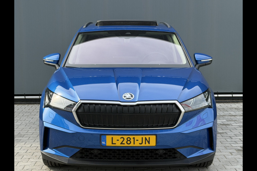 Škoda ENYAQ iV BWJ 2021 | 60 SPORTLINE | SOH 91,55% | TREKHAAK | PANO DAK | LEER | STOEL&STUUR VERW | CAMERA A | CARPLAY |