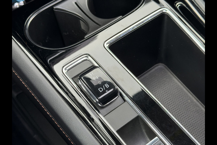 Škoda ENYAQ iV BWJ 2021 | 60 SPORTLINE | SOH 91,55% | TREKHAAK | PANO DAK | LEER | STOEL&STUUR VERW | CAMERA A | CARPLAY |