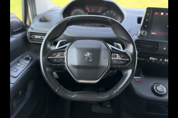 Peugeot Partner 1.5 BlueHDI Premium MAD Luchtvering op achteras | Maxxfan in laadruimte | Laadruimte bekleed met isolatie | PDC & camera A | 1e Eigenaar | NAP