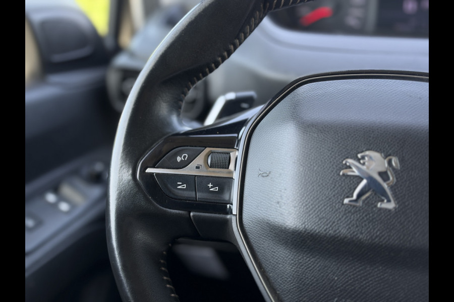 Peugeot Partner 1.5 BlueHDI Premium MAD Luchtvering op achteras | Maxxfan in laadruimte | Laadruimte bekleed met isolatie | PDC & camera A | 1e Eigenaar | NAP