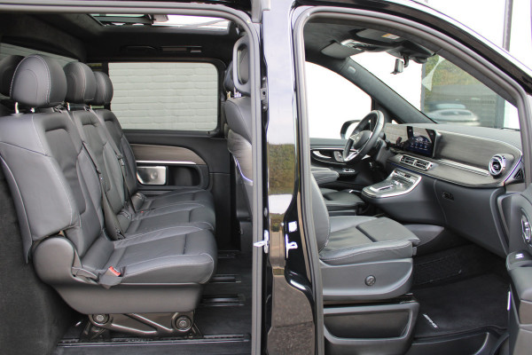 Mercedes-Benz V-Klasse 300d / AMG / Exclusive / DC / 4-matic / Luchtvering / Pano / Elec Stoelen / Burmester / Vol Opties / NIEUWSTAAT.