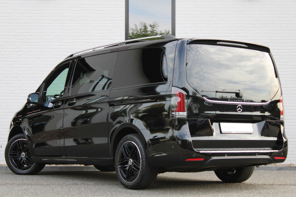 Mercedes-Benz V-Klasse 300d / AMG / Exclusive / DC / 4-matic / Luchtvering / Pano / Elec Stoelen / Burmester / Vol Opties / NIEUWSTAAT.