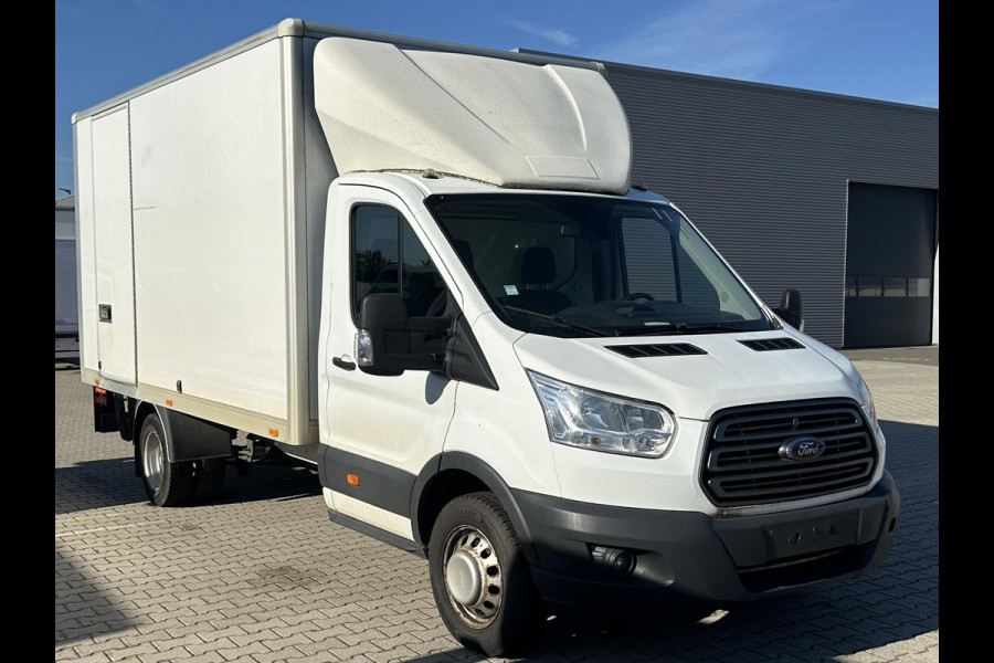 Ford Transit Bakwagen met laadklep TURBO DEFECT