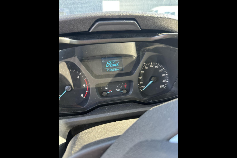 Ford Transit Bakwagen met laadklep TURBO DEFECT