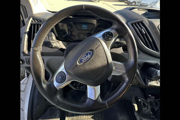 Ford Transit Bakwagen met laadklep TURBO DEFECT
