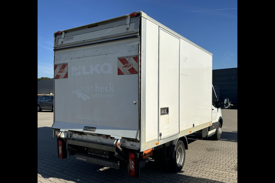 Ford Transit Bakwagen met laadklep TURBO DEFECT