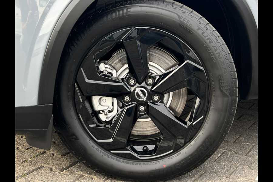 Nissan QASHQAI 1.5 e-Power Black Edition | Trekhaak | Dodehoek | Winter Pakket | 360 Camera
